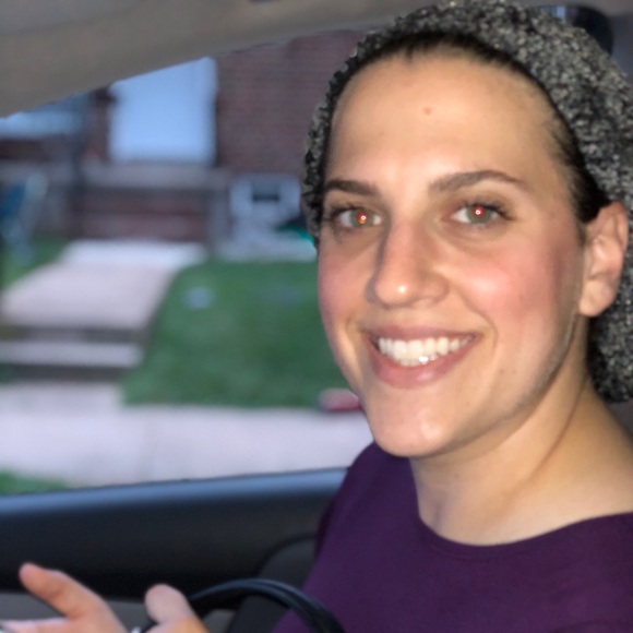 Meet your Posher, Jackie - Picture 1 of 1